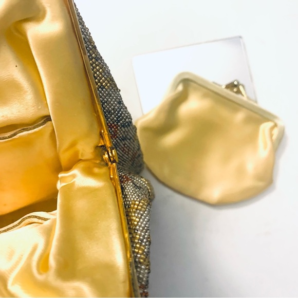 MICHEL SWISS Vintage Micro Bead 
Evening Bag Made in France, silver/gold - Picture 7 of 8